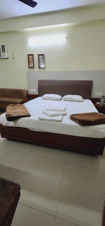 Hotel Shakuntala Palace 普里 外观 照片