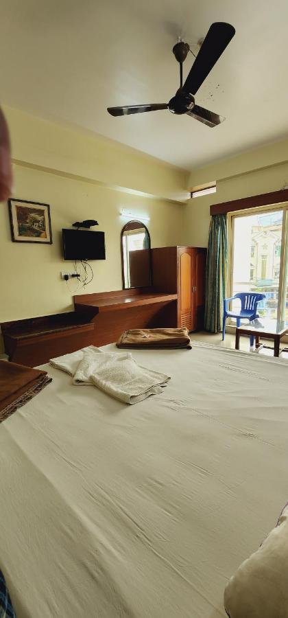 Hotel Shakuntala Palace 普里 外观 照片